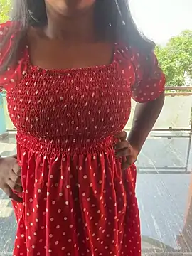 Dhiyapink online show from March 2025 05:29:02 AM