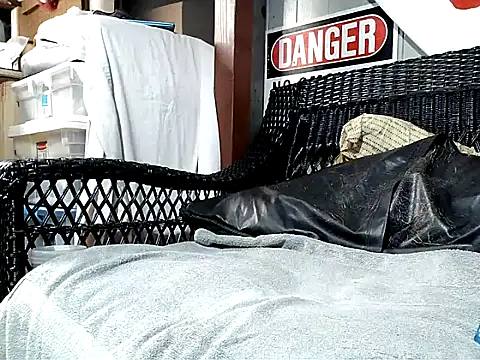 HungHawaiian808xh online show from January 2026 06:13:01 PM