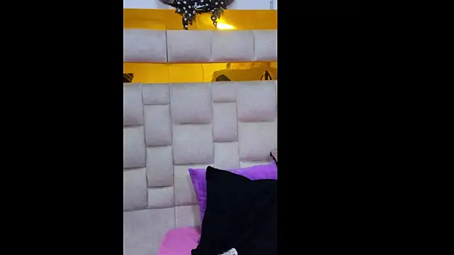 bigass monic online show from February 2025 03:29:01 AM