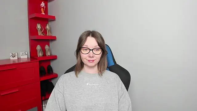 Cookie zoe online show from April 2026 05:27:01 AM