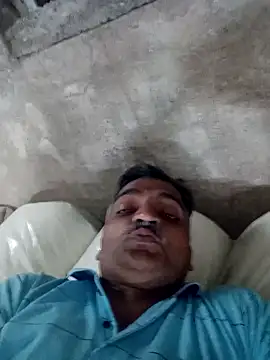 RandomSitcom online show from April 2026 06:44:02 PM