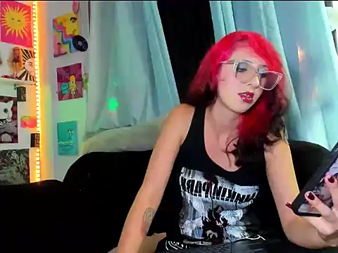 Cherrypieuwu online show from July 2026 03:52:01 AM