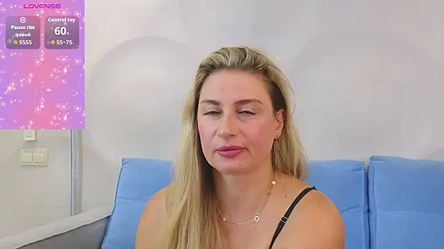 Lady Murenza online show from July 2026 06:33:01 PM
