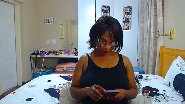 Hotgrannyx online show from March 2025 03:40:02 PM