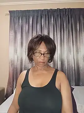 Hotgrannyx online show from July 2026 05:28:02 PM