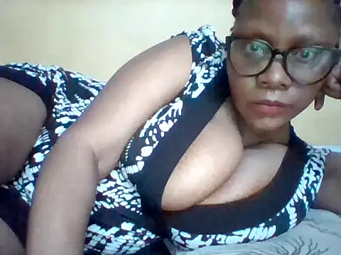 Snapshot of Africangal chatting on July 2026 09:29:02 AM Africangal online show from July 2026 09:29:02 AM
