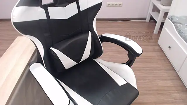 Mandarin4ks online show from February 2025 09:40:01 PM