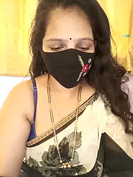 Rising Smiler online show from December 2025 05:46:01 AM