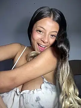 RsellAmb online show from March 2025 04:50:02 AM