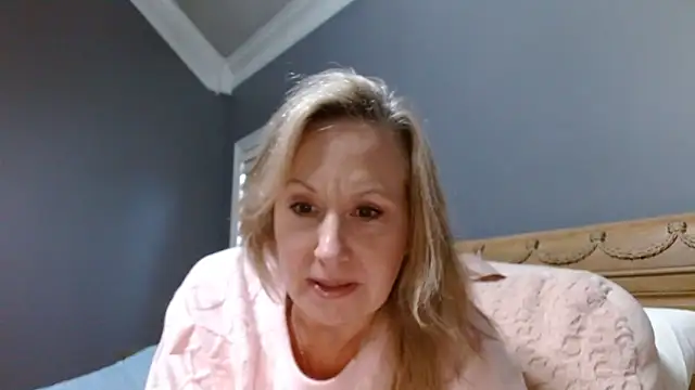 Lisaisluscious online show from January 2025 09:40:01 PM
