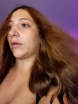 VickyHoult online show from March 2025 11:23:01 PM