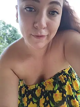 VickyHoult online show from March 2026 10:51:01 PM