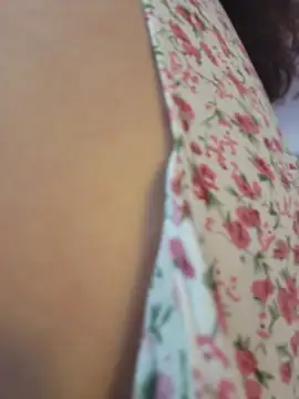 VickyHoult online show from April 2026 09:23:01 PM