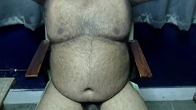 Snapshot of hairysubcub_70 chatting on April 2026 06:13:02 PM hairysubcub 70 online show from April 2026 06:13:02 PM