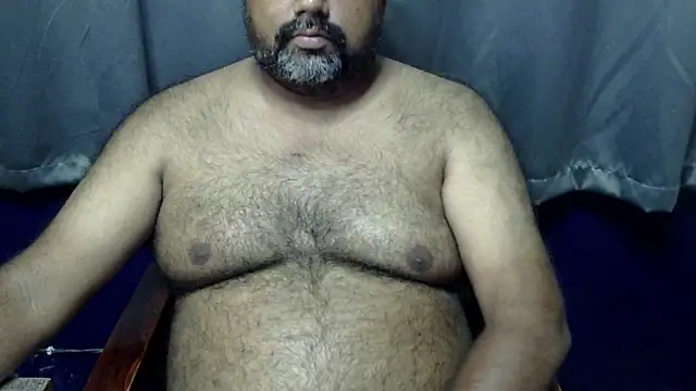 Snapshot of hairysubcub_70 chatting on May 2026 06:19:02 AM hairysubcub 70 online show from May 2026 06:19:02 AM