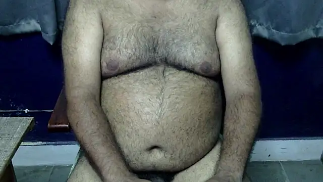 Snapshot of hairysubcub_70 chatting on July 2026 04:10:01 PM hairysubcub 70 online show from July 2026 04:10:01 PM