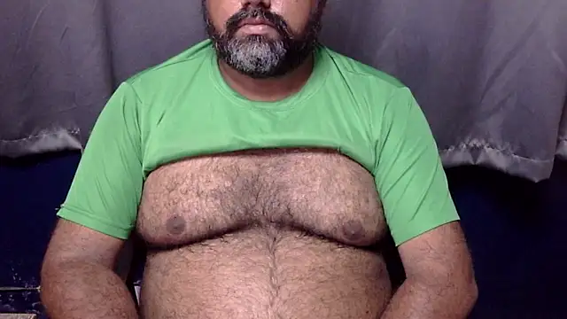 Snapshot of hairysubcub_70 chatting on July 2026 05:55:02 AM hairysubcub 70 online show from July 2026 05:55:02 AM
