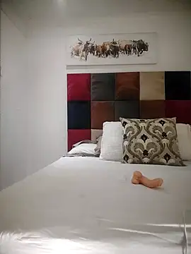 sexyTHANDO online show from March 2025 04:47:02 PM