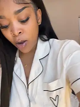 Snapshot of sexyTHANDO chatting on May 2026 12:59:01 PM sexyTHANDO online show from May 2026 12:59:01 PM
