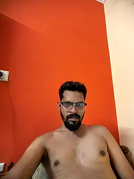 arhan3043 online show from January 2026 10:30:02 AM