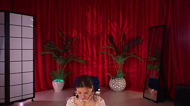 KittyCaitlin online show from October 2025 11:27:02 PM