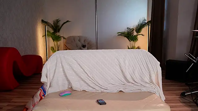 KittyCaitlin online show from April 2026 02:51:02 AM