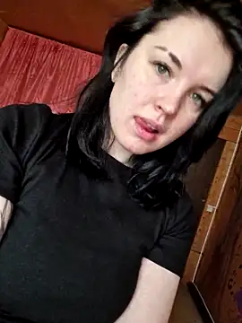 LazyTanukii online show from February 2026 03:21:01 AM