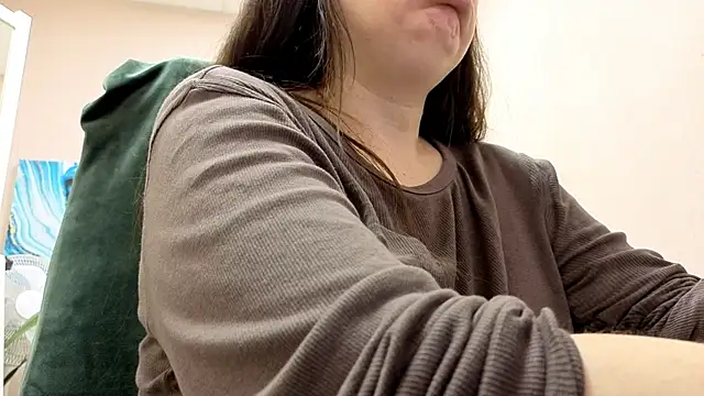 BattyMoll online show from November 2025 03:32:02 PM