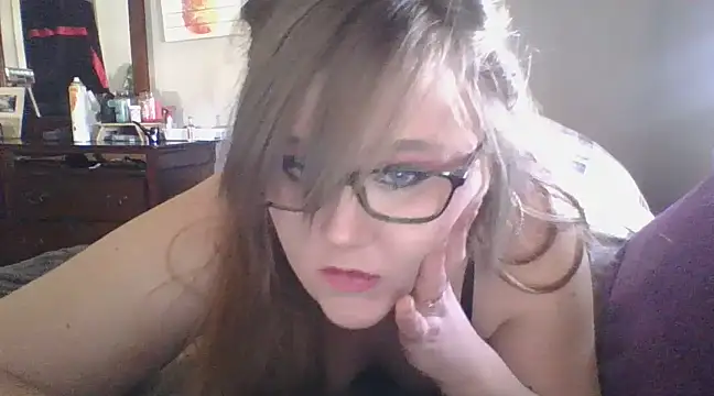 Snapshot of JadeDaMilf chatting on March 2025 06:50:02 PM JadeDaMilf online show from March 2025 06:50:02 PM