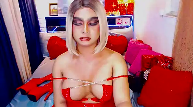 Snapshot of TsGoddessNhicolle chatting on January 2025 02:07:02 AM TsGoddessNhicolle online show from January 2025 02:07:02 AM