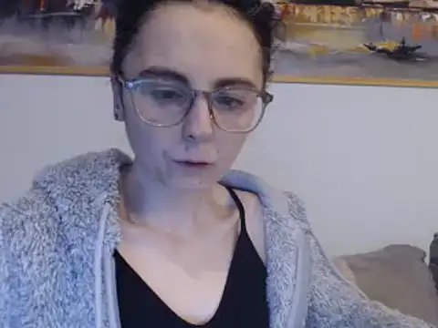 cleophee online show from March 2025 06:26:02 AM