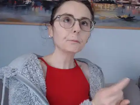 cleophee online show from March 2025 06:38:02 AM