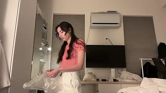 Snapshot of everybody_loves_pussy chatting on March 2025 12:00:02 AM everybody loves pussy online show from March 2025 12:00:02 AM