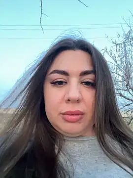 Sara Slow online show from January 2025 02:30:01 PM