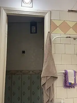 Sara Slow online show from September 2025 01:16:02 PM