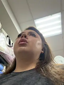 Sara Slow online show from July 2026 10:43:01 AM