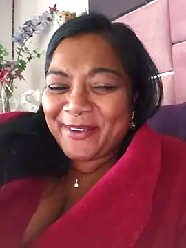 Snapshot of IndianDelia chatting on April 2026 01:13:02 PM IndianDelia online show from April 2026 01:13:02 PM