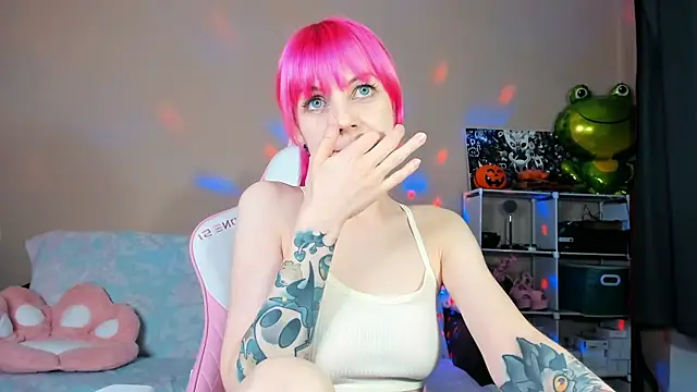 Snapshot of AmyRose6969 chatting on September 2025 08:56:02 PM AmyRose6969 online show from September 2025 08:56:02 PM