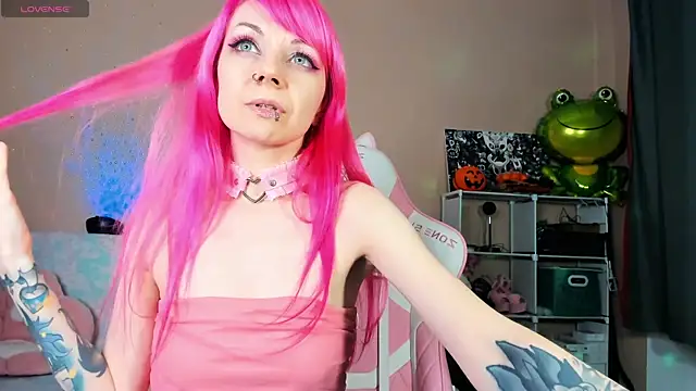 Snapshot of AmyRose6969 chatting on September 2025 07:18:02 PM AmyRose6969 online show from September 2025 07:18:02 PM