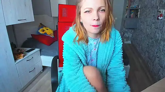 Snapshot of DUSSY_PUSSY chatting on February 2025 04:47:02 AM DUSSY PUSSY online show from February 2025 04:47:02 AM