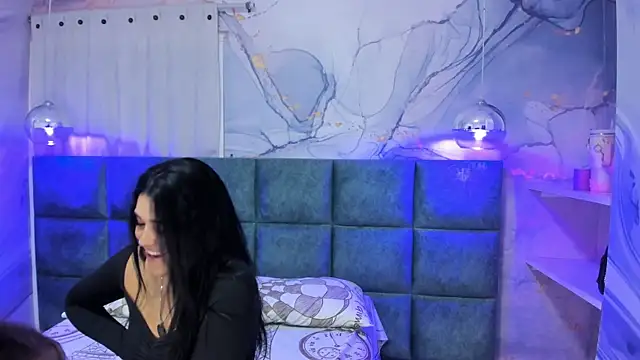 Snapshot of Maddysex_ chatting on April 2026 11:42:02 AM Maddysex online show from April 2026 11:42:02 AM