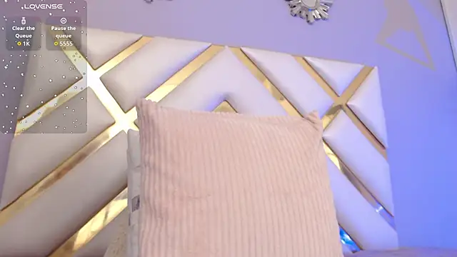 BeckyAnders online show from November 2025 04:29:01 PM