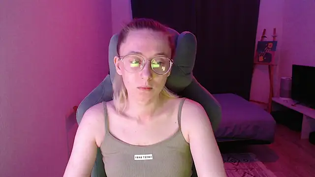 AnabelFrel online show from November 2025 01:05:01 AM