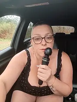 winniess40 online show from April 2026 07:15:02 AM