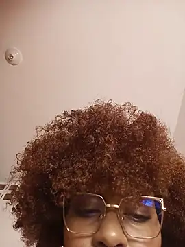 thaimy  online show from March 2026 03:01:01 AM