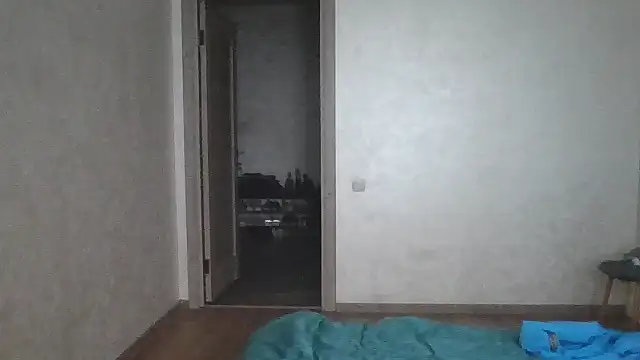 Snapshot of JulianaGold1 chatting on February 2025 03:05:02 PM JulianaGold1 online show from February 2025 03:05:02 PM