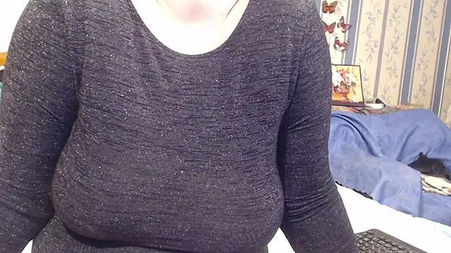 AMARILLIS online show from November 2025 10:43:01 PM