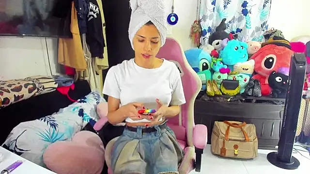 Lawrncesofiets online show from March 2025 07:46:02 PM