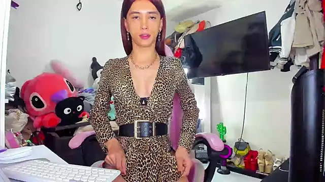 Lawrncesofiets online show from October 2025 07:37:01 PM