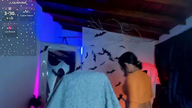 jenndy lockhart online show from October 2025 10:54:02 PM